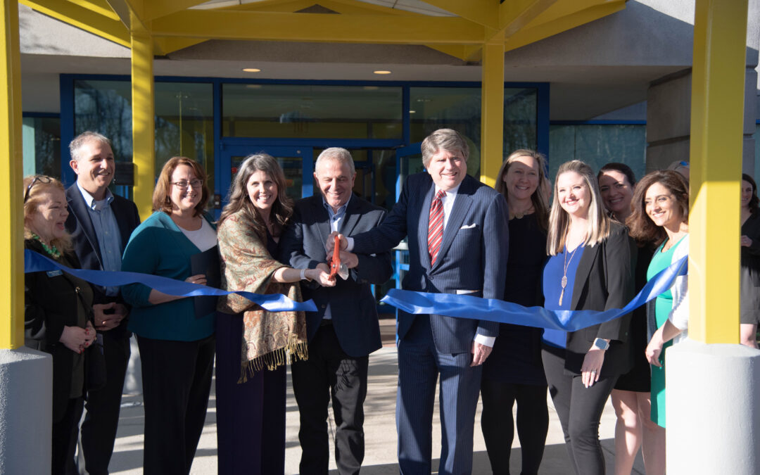 REED CELEBRATES GRAND OPENING OF FRANKLIN LAKES CAMPUS